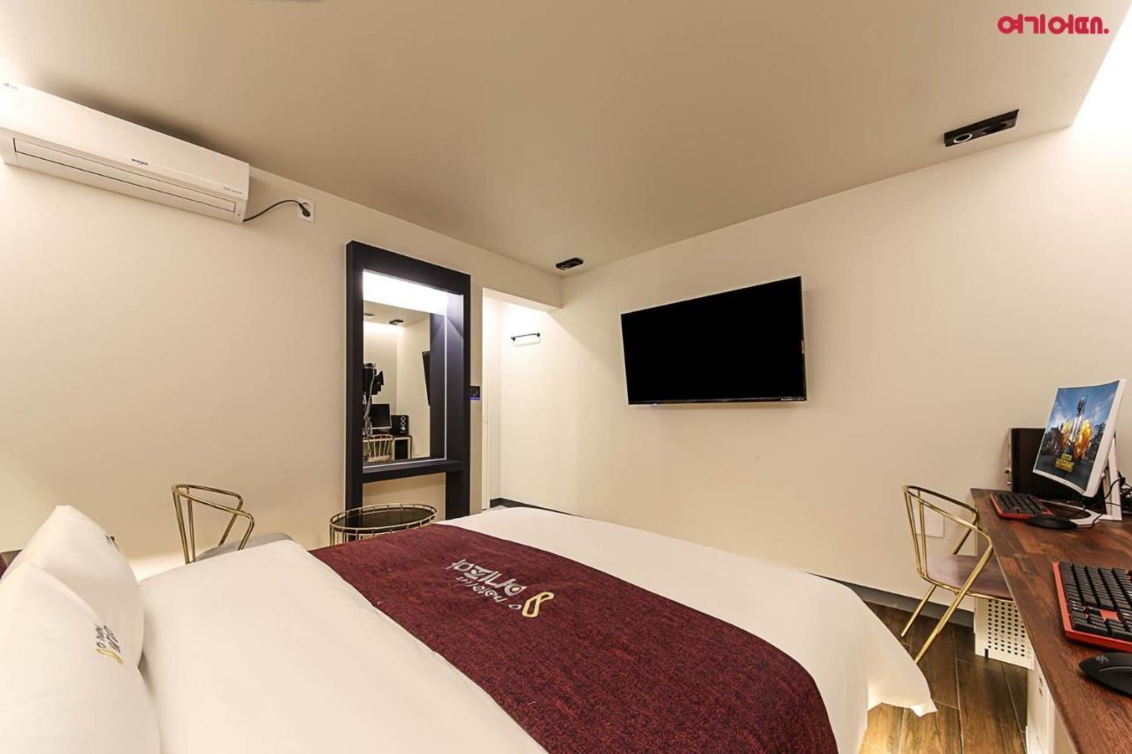 Hotel Yeogijoa Gwangju Metropolitan City Exteriör bild