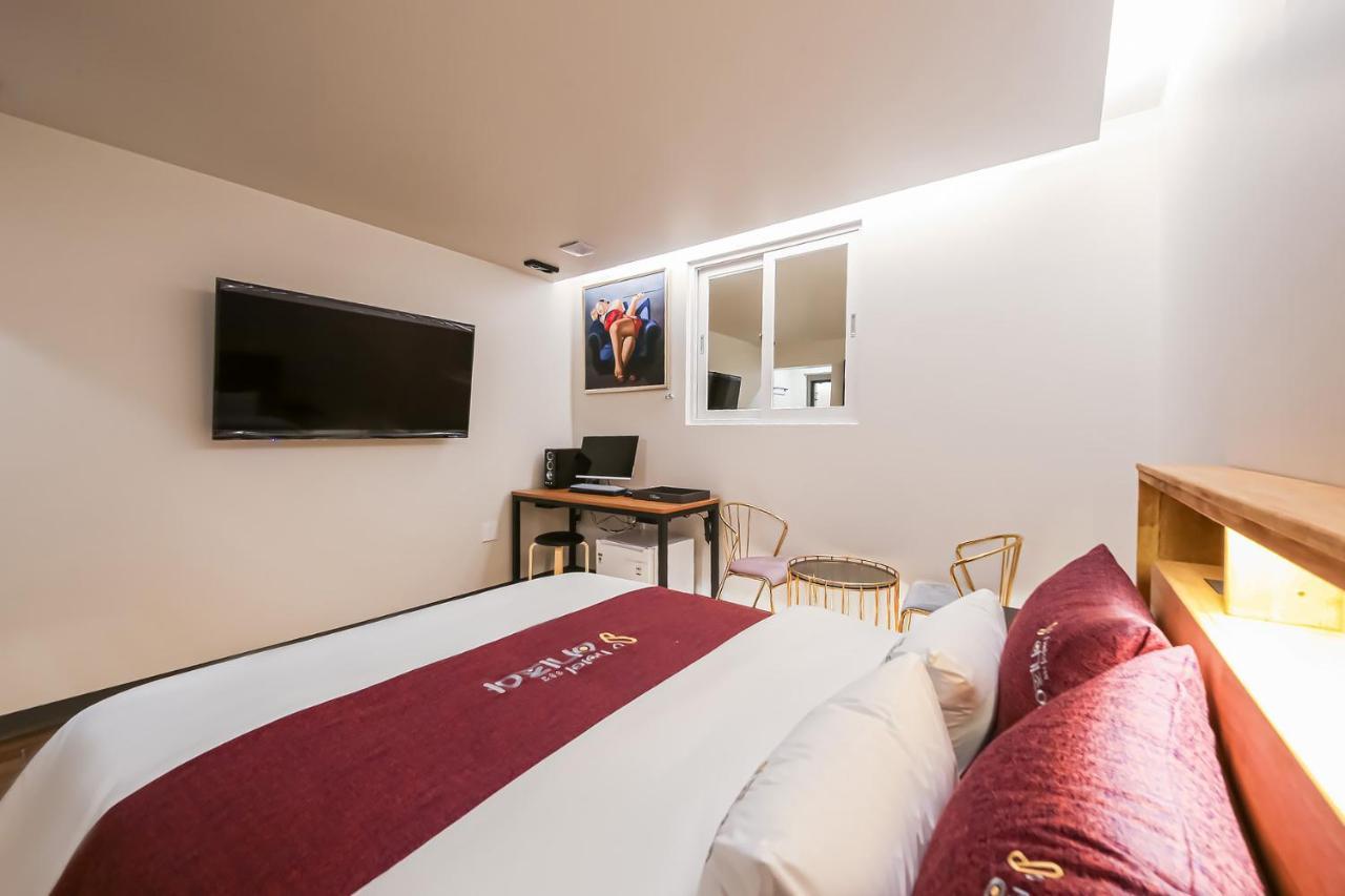 Hotel Yeogijoa Gwangju Metropolitan City Exteriör bild